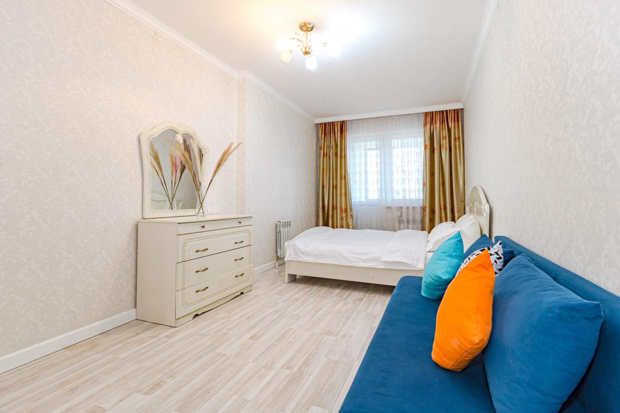 Apartments 7 Я-14 Astana Luaran gambar